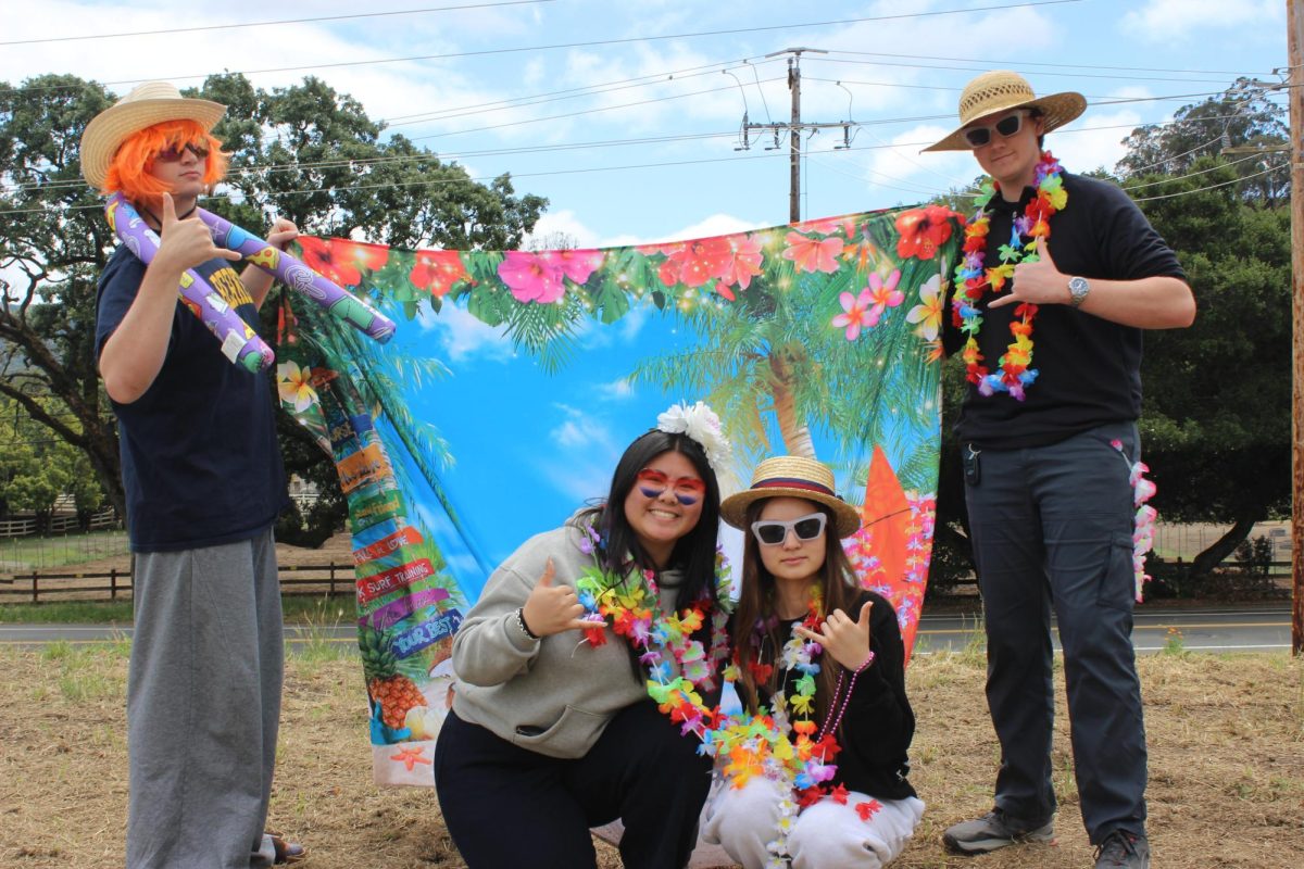 Left to right: Seniors Ben Ackley, Elise Chiu, Chloe Phan, and Elijah Dusinski prepare for June with their summer wardrobe.